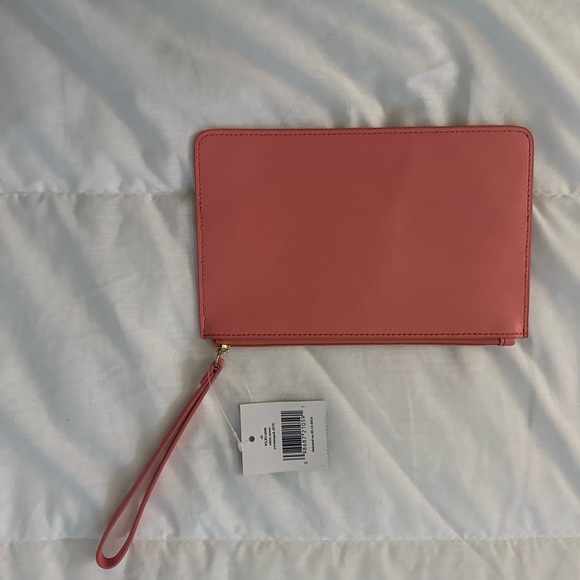 Kate Spade wristlet - Picture 2 of 4
